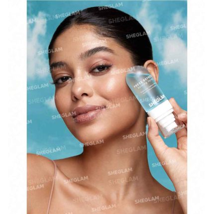 Model’s face after using Press Refresh fresh firm appearance even coverage with instant moisturizing feel and long-lasting makeup setting
