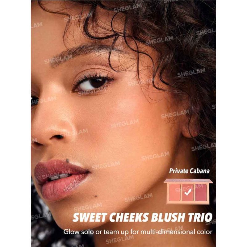 گونه‌هایی طبیعی با جلوه نرم و بدون خطوط، سازگار با انواع رنگ پوست و سبک آرایش–شیگلم